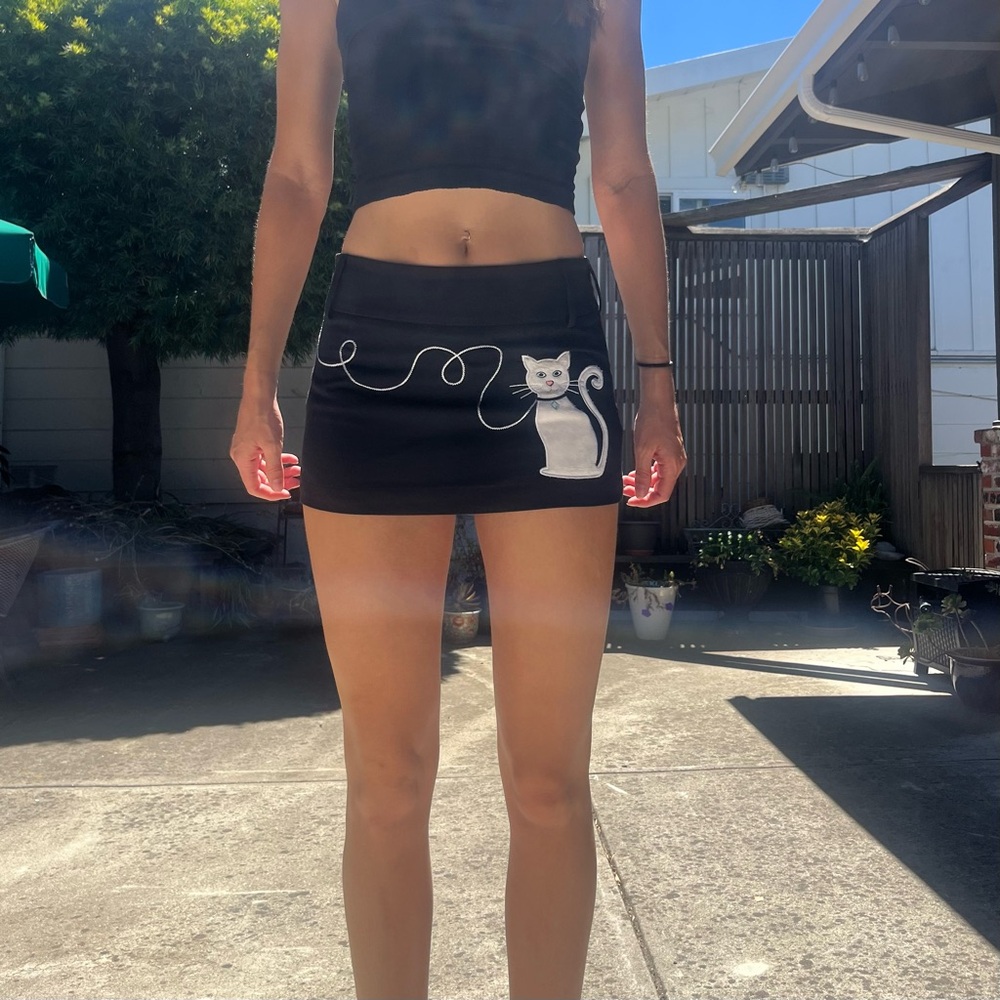 **SOLD** Black and white cat micro skirt (skort)🐈‍⬛